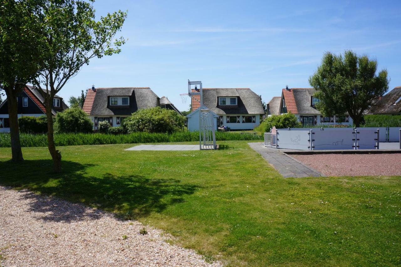 Villa Buiten 130 Met Sauna Callantsoog Bagian luar foto